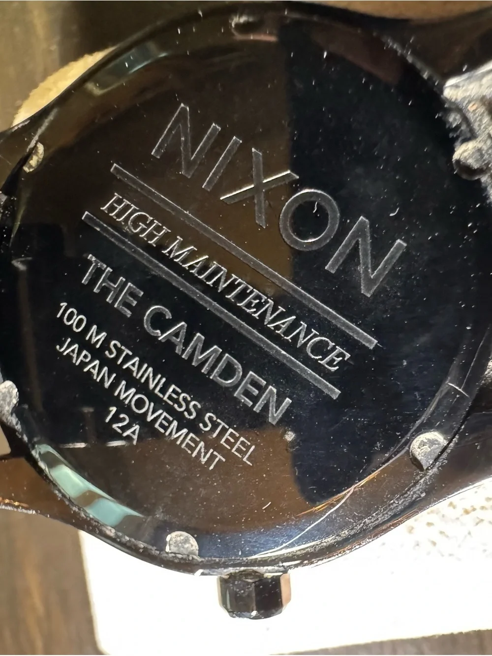 Nixon all black